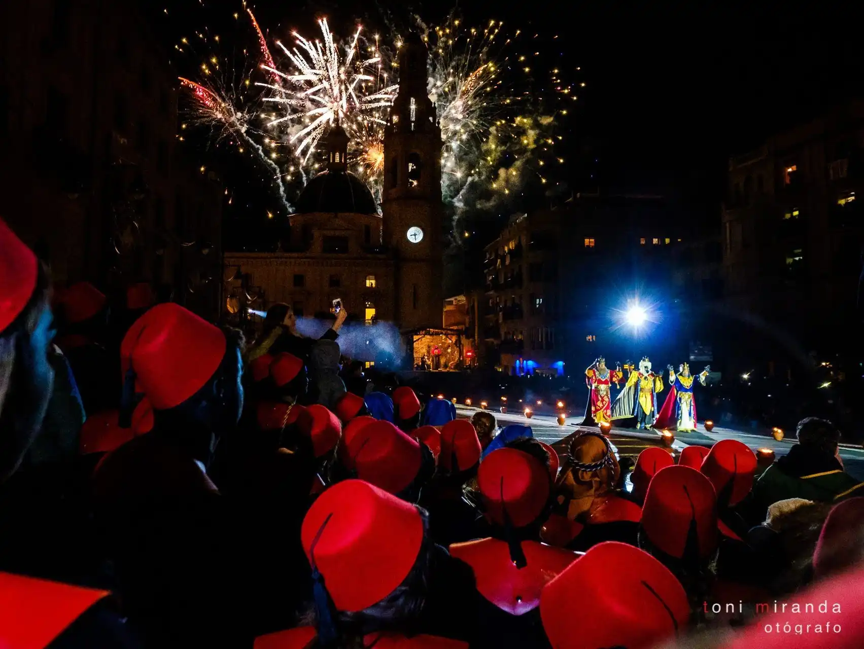 Adoración reyes magos en plaza españa